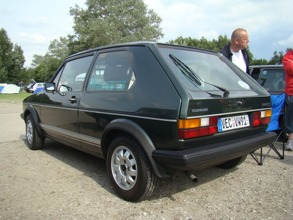 L 94E oakgrün metallic 3989 (2)