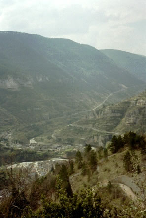 Petit pique-nique sur les hauteurs du village