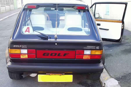 On la dirait sortie du catalogue de l'accessoiriste...