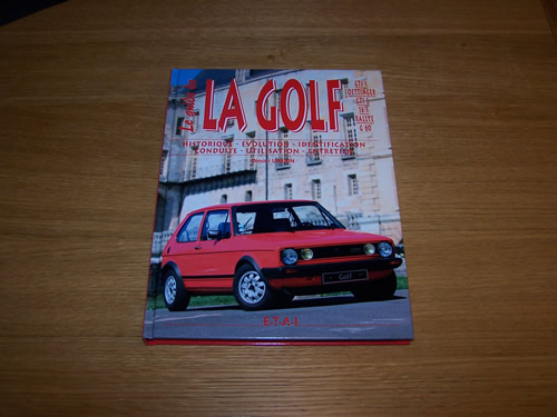 Pas moyen de louper la couverture ! ;-)