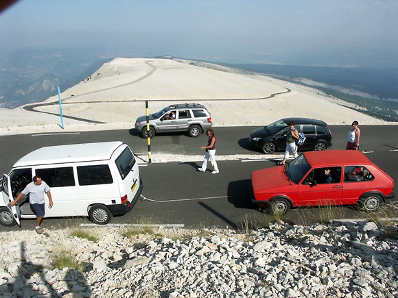 Ouf, Raphaël peut dire merci à Claude et son T4 ;-)