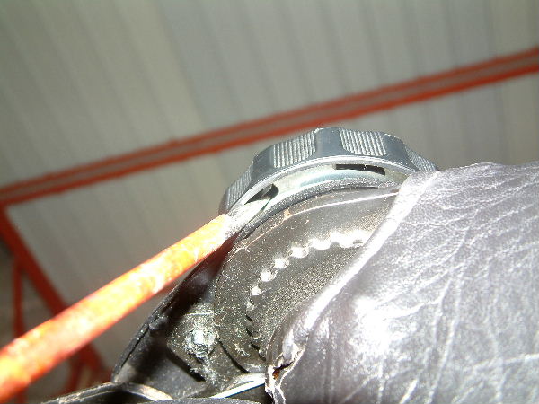 La molette est clipsée en 3 points