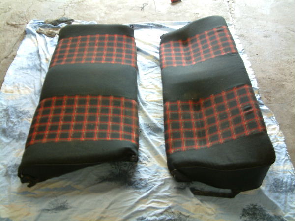 Le dossier et l'assise séparée